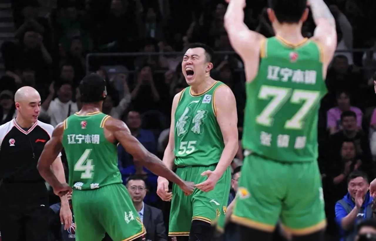 CBA球员荣获重要奖项,展现实力斩获殊荣的简单介绍 CBA球员荣获重要奖项,展现实力斩获殊荣的简单介绍