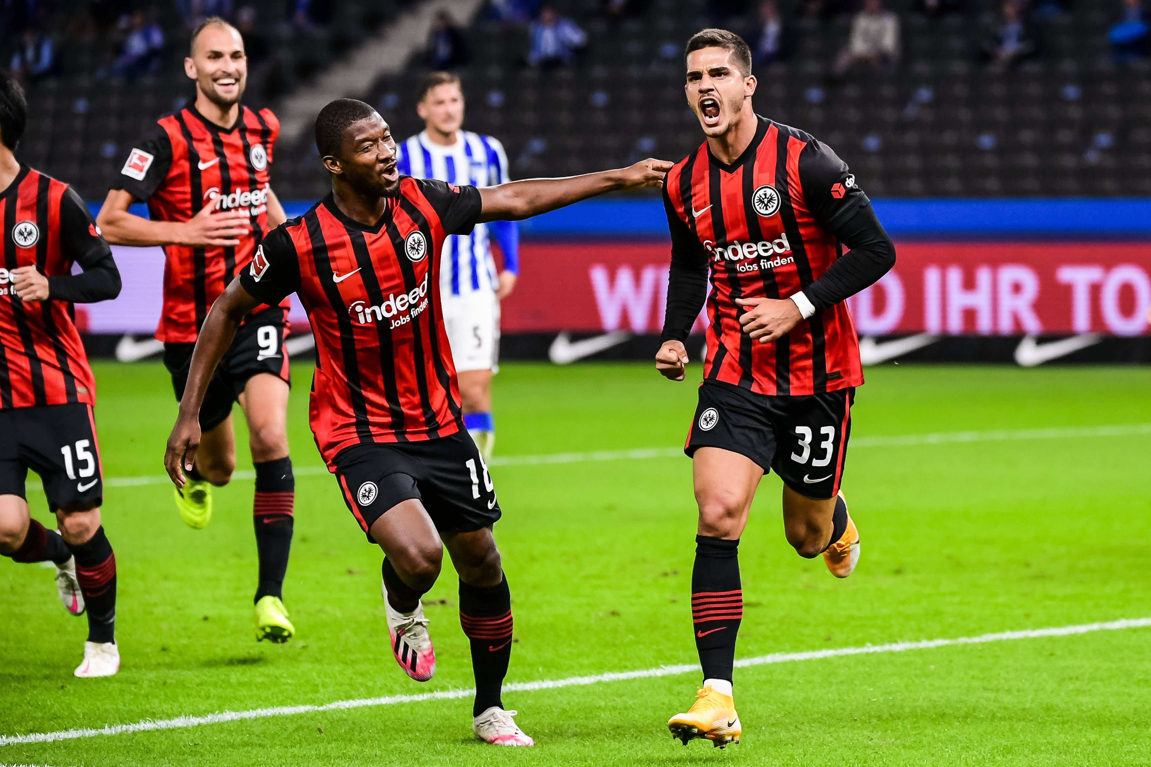 关于斯图加特主场力克奥格斯堡,豪取三分的信息 关于斯图加特主场力克奥格斯堡,豪取三分的信息