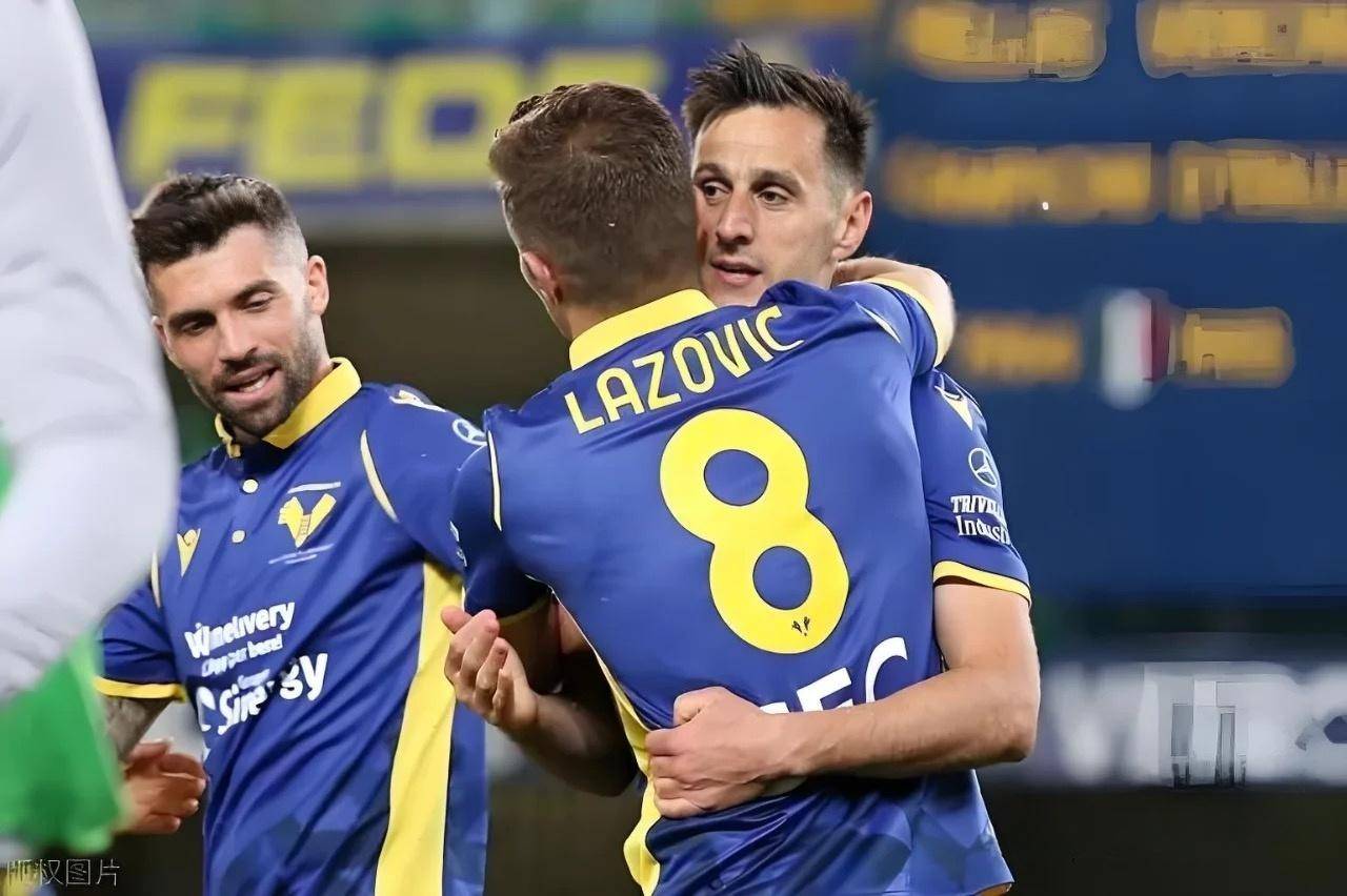 关于维罗纳主场逼平对手,防守稳固表现令人印象深刻的信息 关于维罗纳主场逼平对手,防守稳固表现令人印象深刻的信息