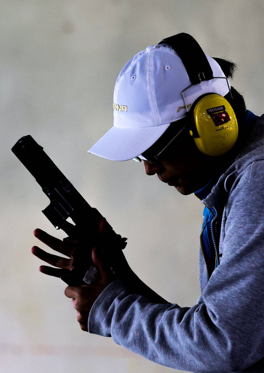 俄罗斯选手获得男子射击金牌 俄罗斯选手获得男子射击金牌