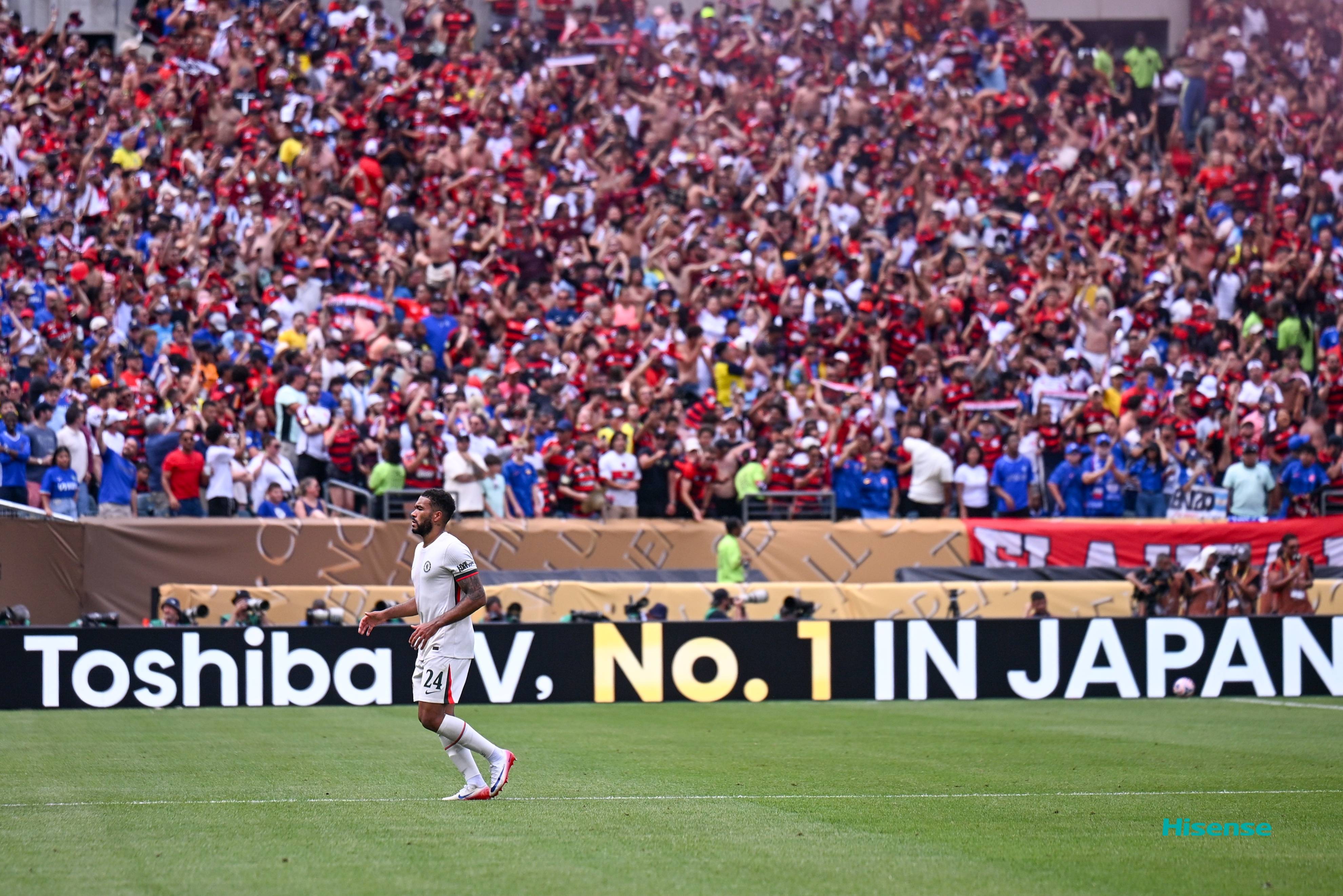 切尔西再次登上胜利的宝座,球队士气高涨 切尔西再次登上胜利的宝座,球队士气高涨