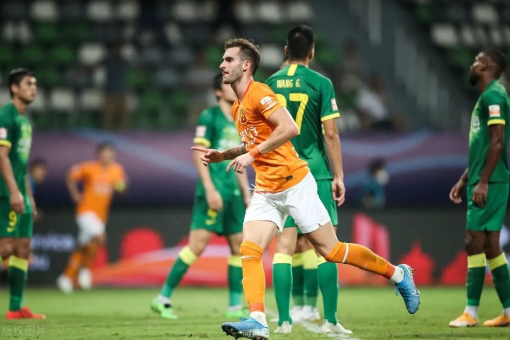 关于青岛黄海客场被逆转,错失宝贵三分的信息 关于青岛黄海客场被逆转,错失宝贵三分的信息