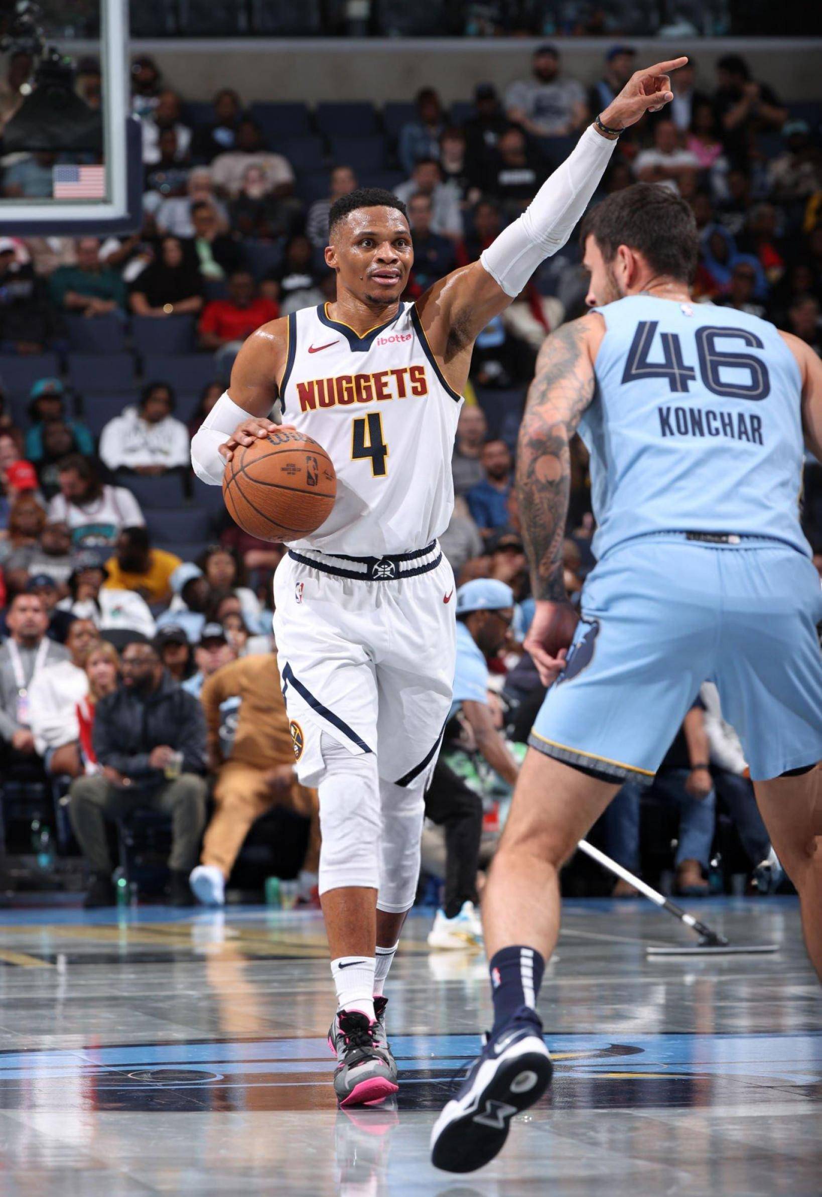 火箭胜爵士,威少+创造双十的绝佳表现 火箭胜爵士,威少+创造双十的绝佳表现