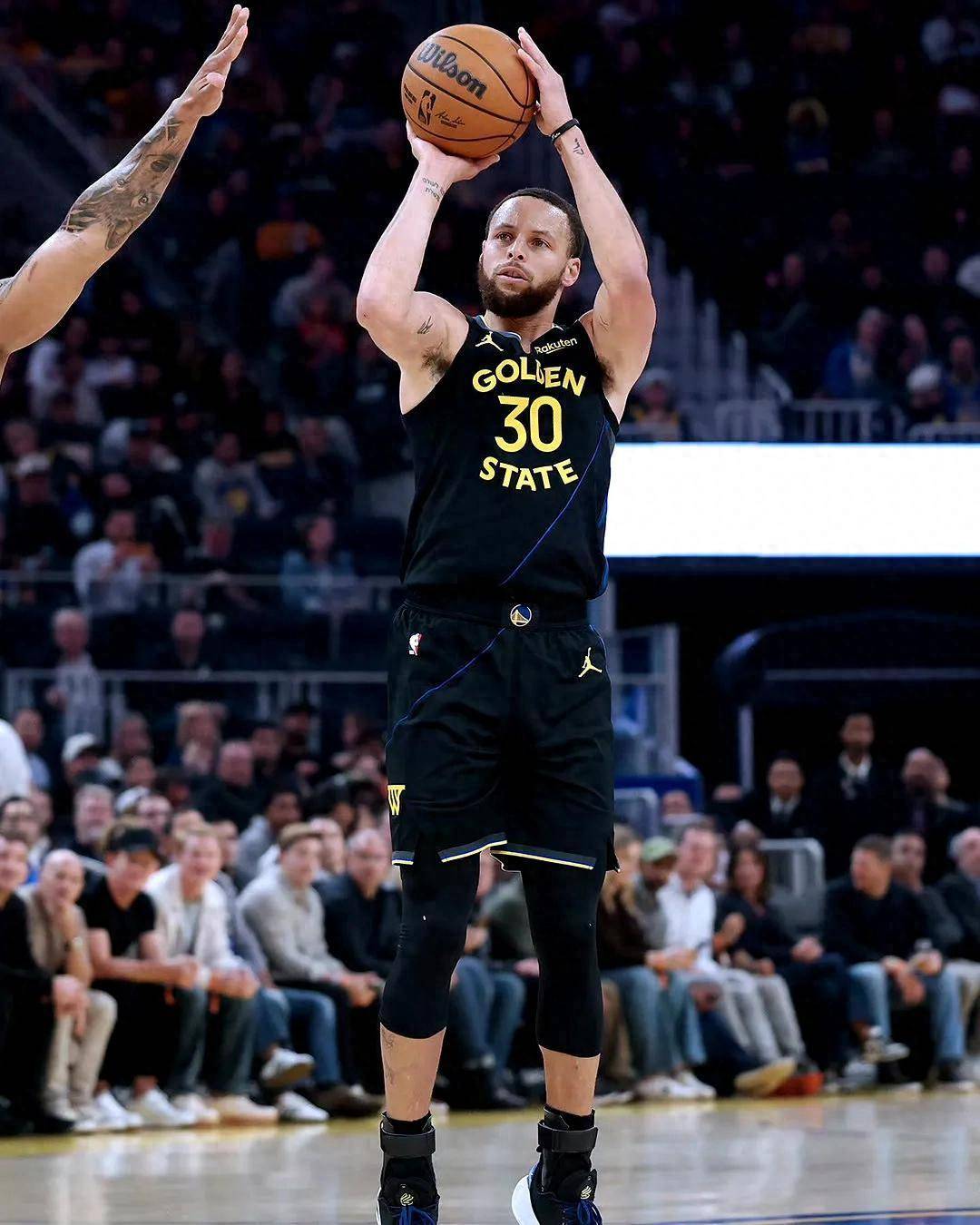 勇士全面爆发，实现连胜五场