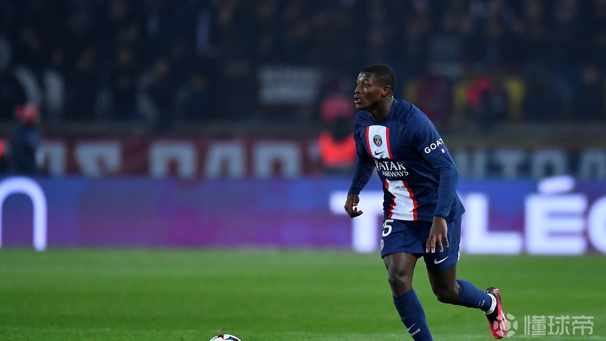 包含里昂近期伤情频发，球队备战计划再次改变的词条