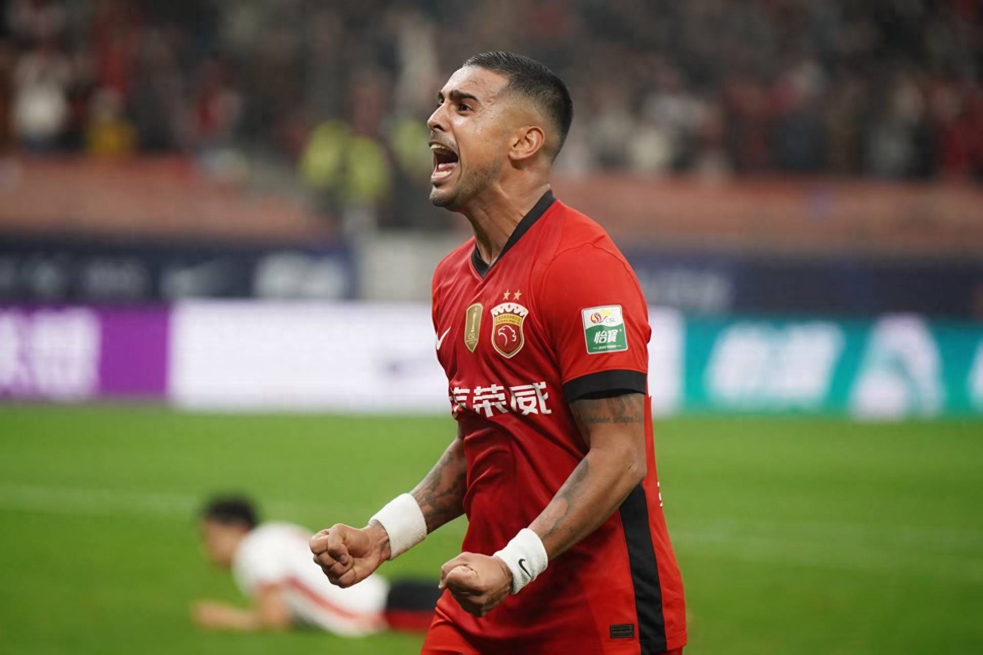 新人球员在职业联赛中崭露头角 新人球员在职业联赛中崭露头角