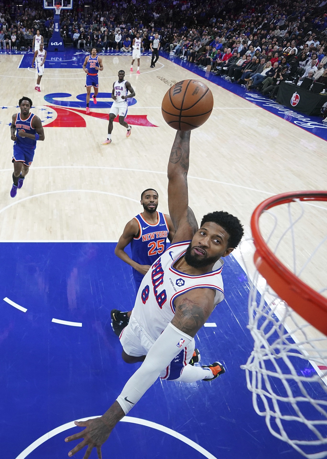 关于尼克斯球员表现抢眼，成为球队得分王的信息