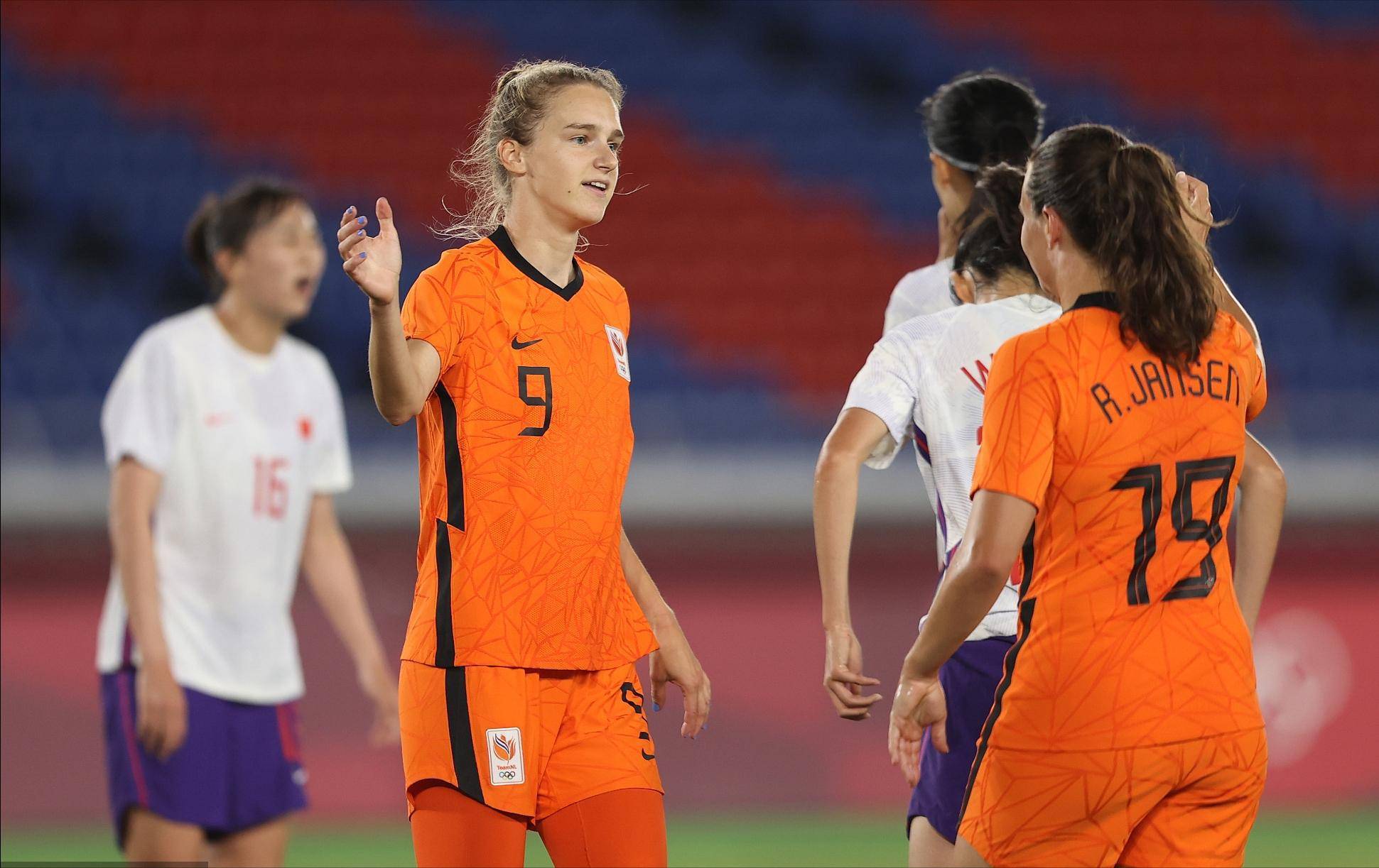 荷兰对决俄罗斯，谁能笑到最后？