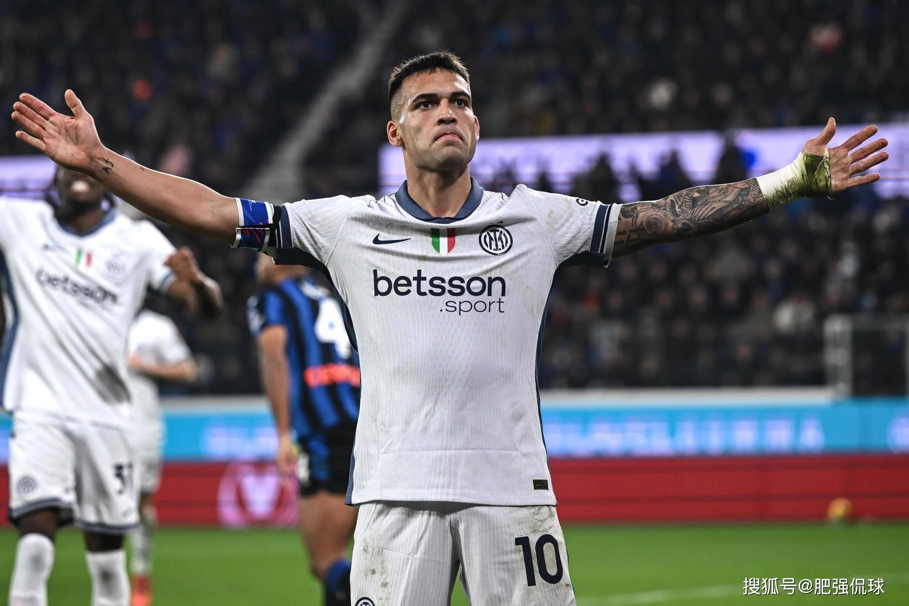 国米逆转胜利，继续保持领跑优势