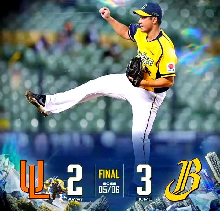 球迷心中的英雄,谁将荣膺MVP称号? 球迷心中的英雄,谁将荣膺MVP称号?