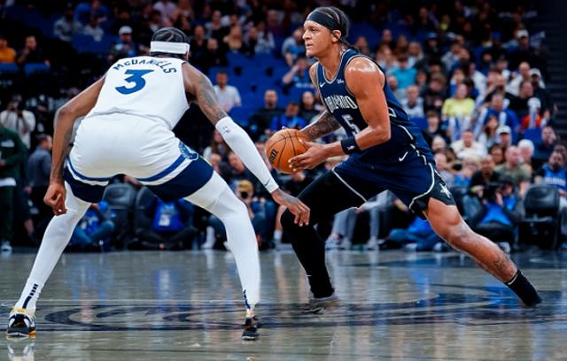 森林狼主场击败魔术,唐斯贡献三双表现 森林狼主场击败魔术,唐斯贡献三双表现