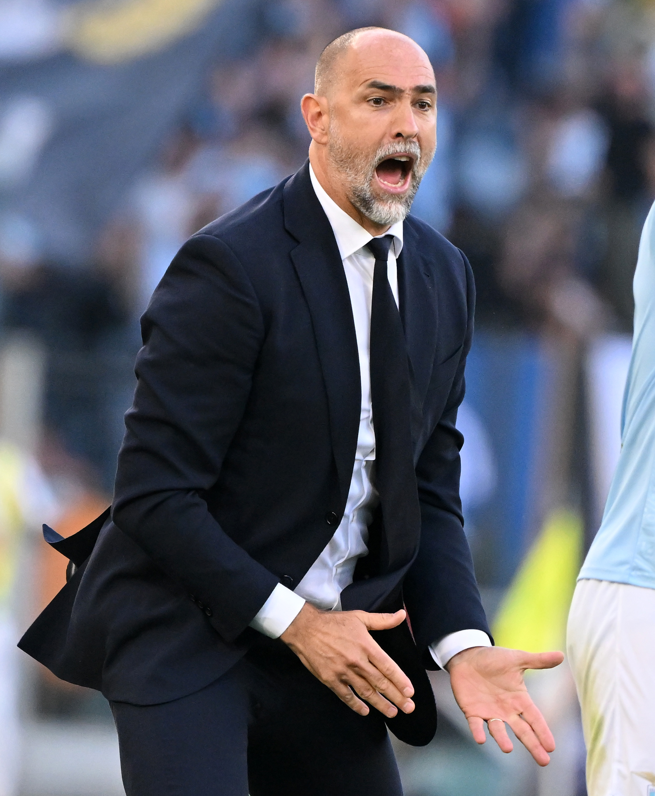 尤文图斯中场成功康复,备战关键战役 尤文图斯中场成功康复,备战关键战役