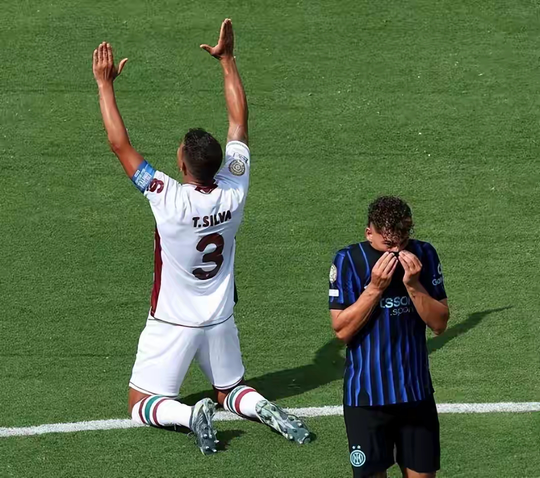 包含AC米兰翻盘比利时,孙兴慜带队取胜的词条 包含AC米兰翻盘比利时,孙兴慜带队取胜的词条