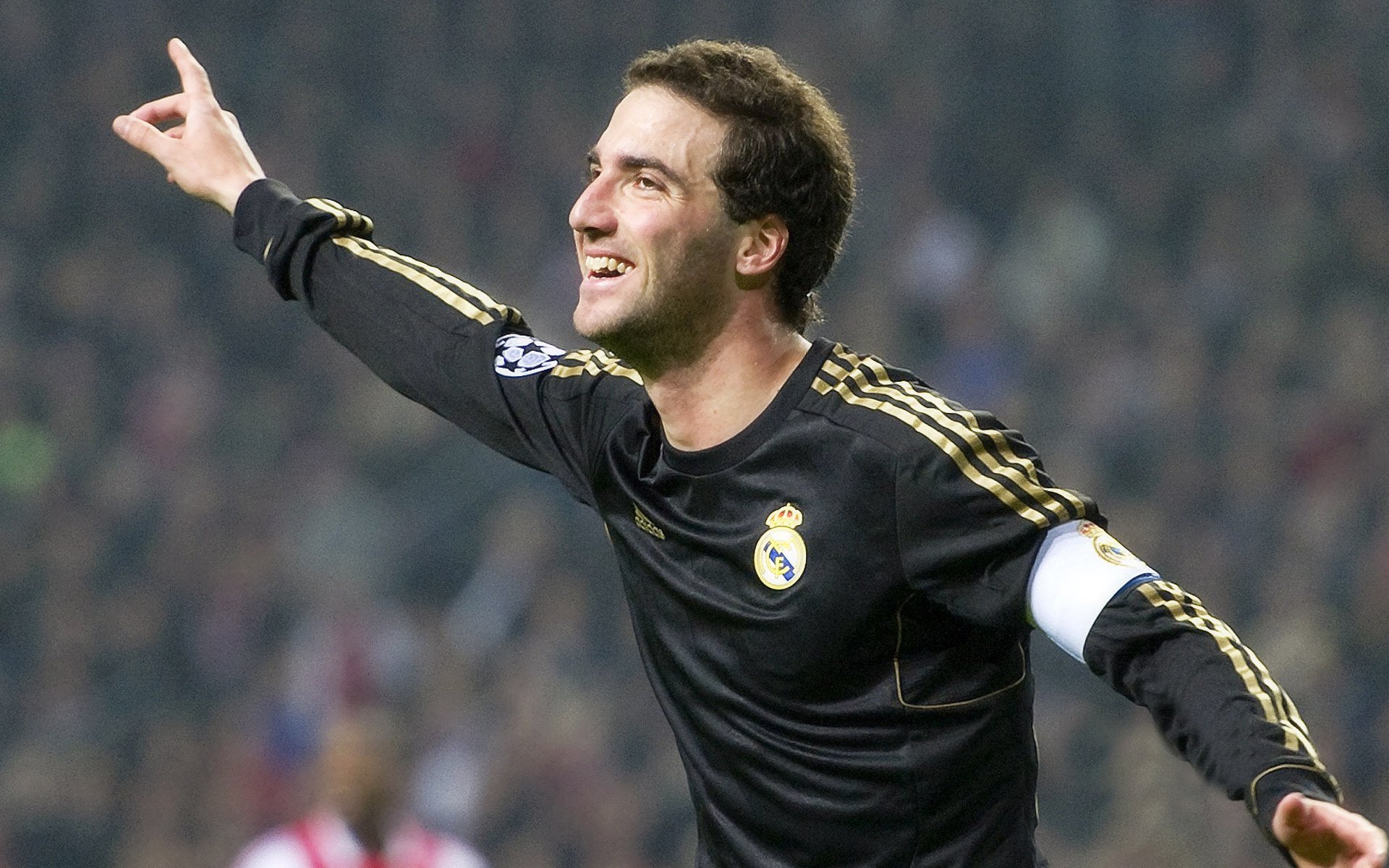 开云体育中国-点球绝杀与新王登基，当法兰西遇见桃田贤斗